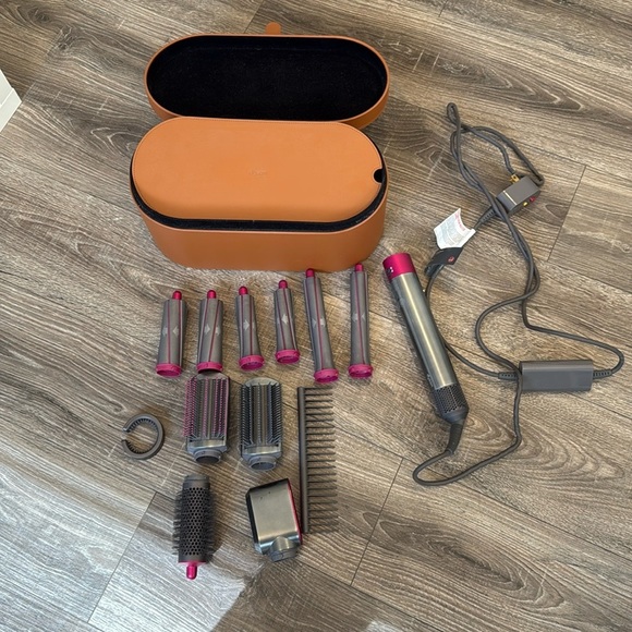 Dyson Silver and Pink Airwrap - Picture 1 of 2